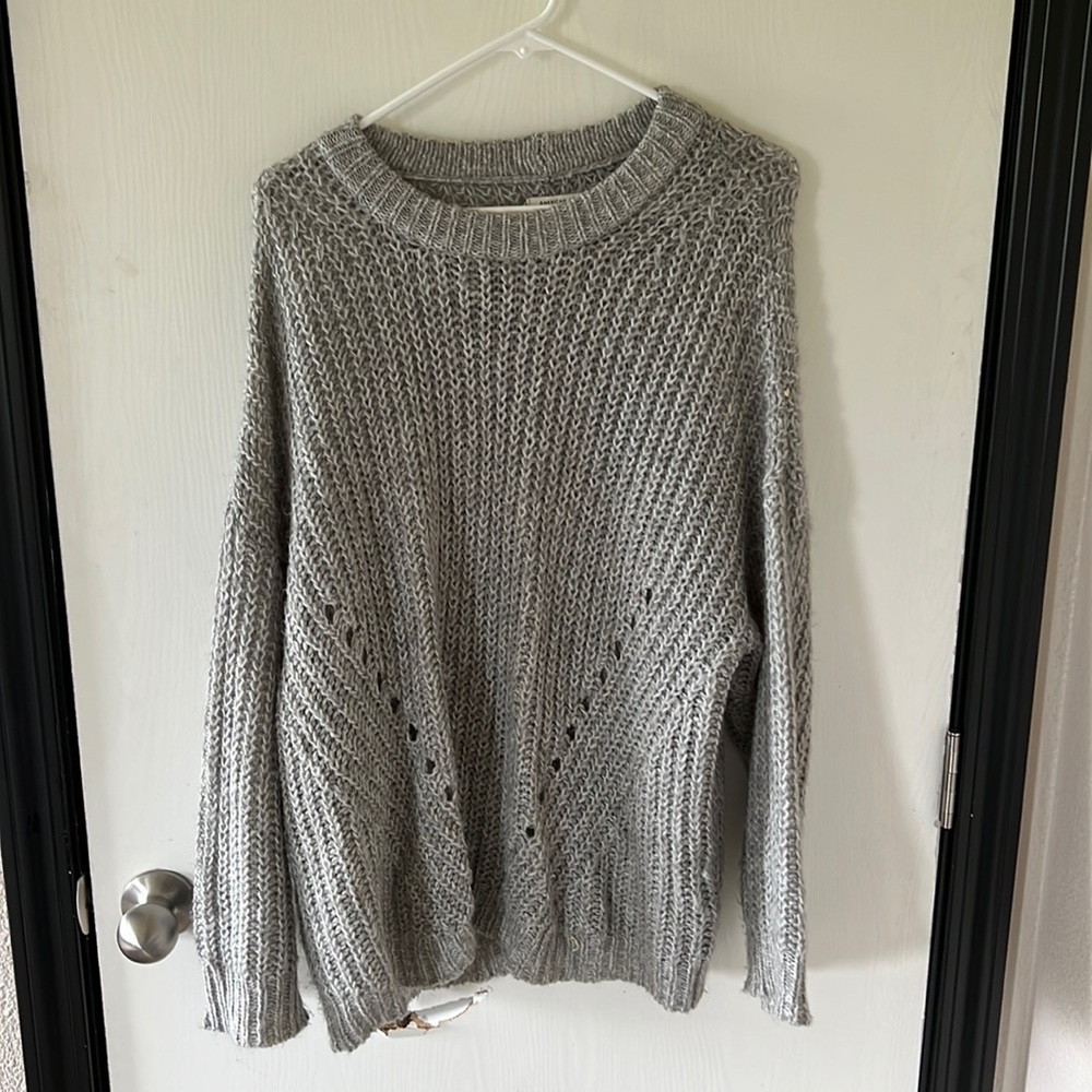 American Eagle Sweater